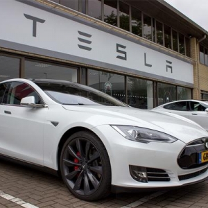 世界电动汽车锦标赛要来啦 赛车是Model S